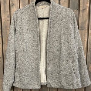 Mile (s) by Madewell Terry Swing Jacket, Oversized Small & fits a Medium.